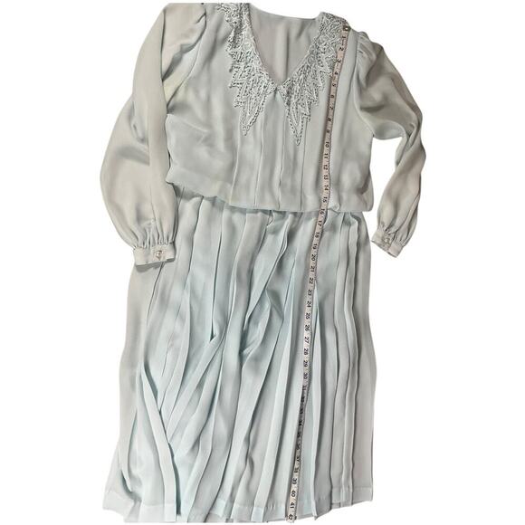 Vintage Light Blue Midi Dress Long Sleeve Elegant Open Lace Collar Shoulder Pads - Picture 10 of 12